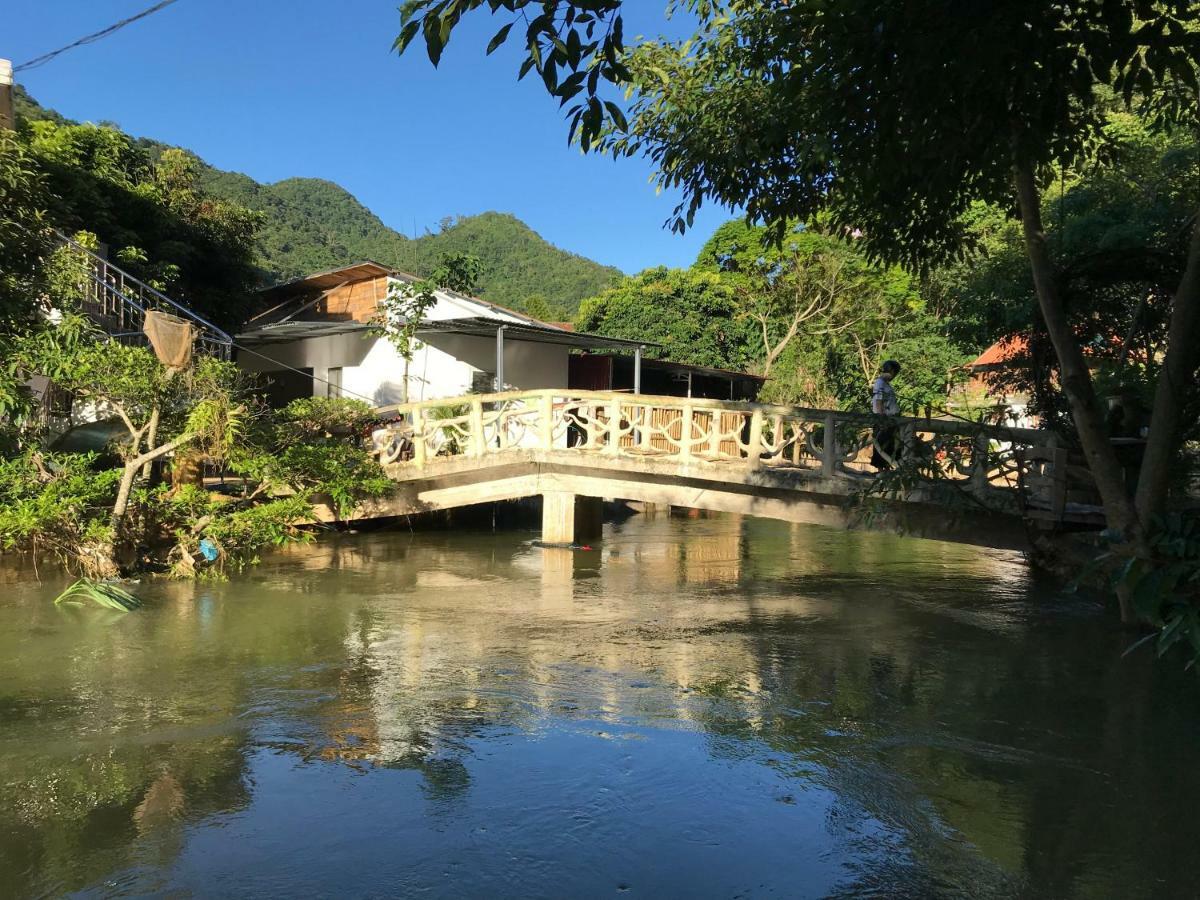 فندق House By Lake موك تشاو المظهر الخارجي الصورة